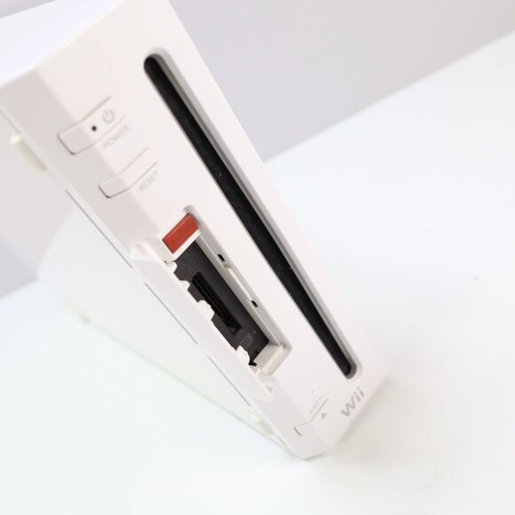 Nintendo Wii Replacement Console Only Gamecube Compatible RVL-001 - TESTED WORKS - Picture 5 of 7